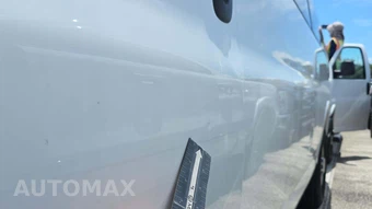 2019 Chevrolet Express 3500 Passenger Van LT 1LT 155.0" WB - miniatura 32