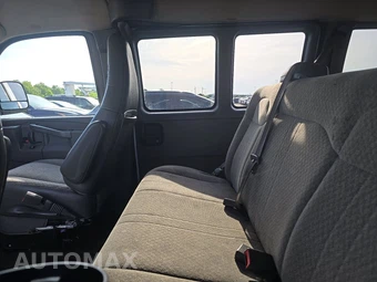 2019 Chevrolet Express 3500 Passenger Van LT 1LT 155.0" WB - miniatura 13