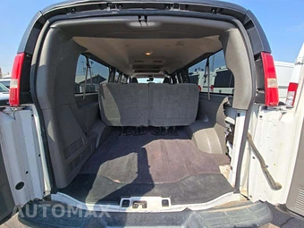 2019 Chevrolet Express 3500 Passenger Van LT 1LT 155.0" WB - miniatura 14