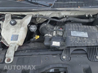 2019 Chevrolet Express 4500 Cutaway 2WT DRW 159.0" WB - miniatura 14