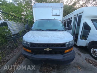 2019 Chevrolet Express 4500 Cutaway 2WT DRW 159.0" WB - miniatura 2