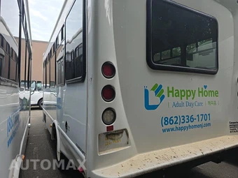 2019 Chevrolet Express 4500 Cutaway 2WT DRW – miniatura 6