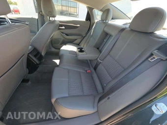 2019 Chevrolet Impala LS 1FL – miniatura 10