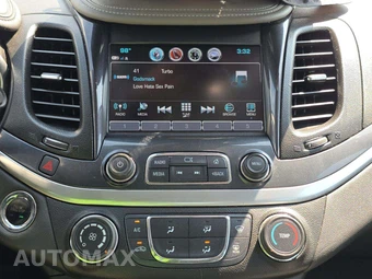 2019 Chevrolet Impala LS 1FL – miniatura 10