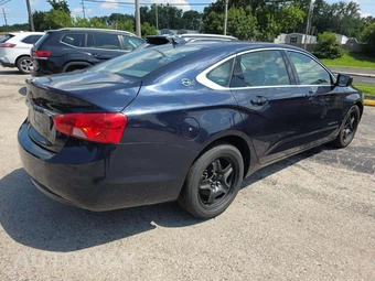 2019 Chevrolet Impala LS 1FL – miniatura 3