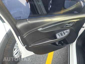 2019 Chevrolet Impala LT 1LT – miniatura 9
