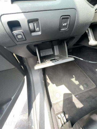 2019 Chevrolet Impala LT – miniatura 23