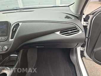 2019 Chevrolet Malibu LS 1FL – miniatura 19