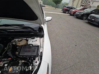 2019 Chevrolet Malibu LS 1FL – miniatura 23