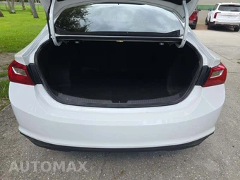 2019 Chevrolet Malibu LS 1FL – miniatura 14