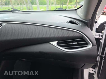 2019 Chevrolet Malibu LS 1FL – miniatura 19