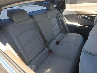 2019 Chevrolet Malibu LS 1FL – miniatura 13