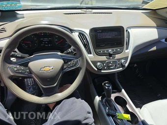 2019 Chevrolet Malibu LS 1FL – miniatura 7