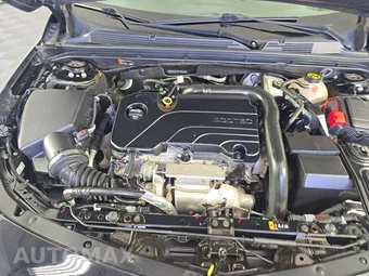 2019 Chevrolet Malibu LS 1FL - miniatura 16