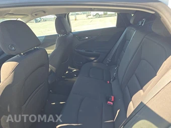 2019 Chevrolet Malibu LS 1FL – miniatura 13