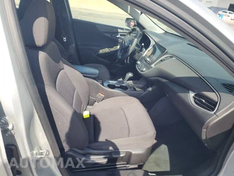 2019 Chevrolet Malibu LS 1LS – miniatura 8