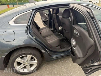 2019 Chevrolet Malibu LS 1LS - miniatura 14
