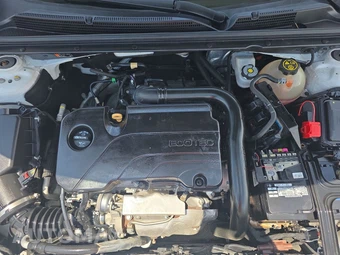 2019 Chevrolet Malibu LS 1LS - miniatura 15