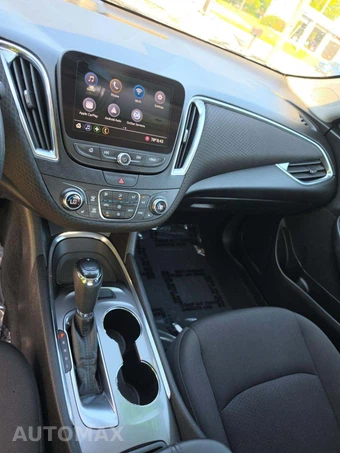 2019 Chevrolet Malibu LT 1LT - miniatura 10