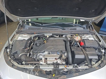 2019 Chevrolet Malibu LT 1LT – miniatura 15