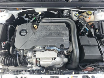 2019 Chevrolet Malibu LT 1LT – miniatura 15