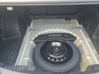 2019 Chevrolet Malibu LT 1LT – miniatura 16