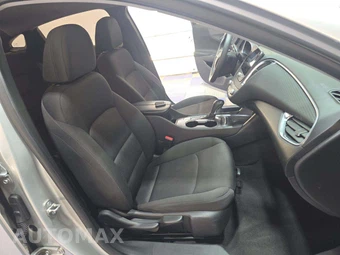 2019 Chevrolet Malibu LT 1LT – miniatura 18