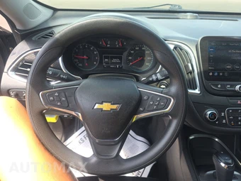 2019 Chevrolet Malibu LT 1LT – miniatura 10