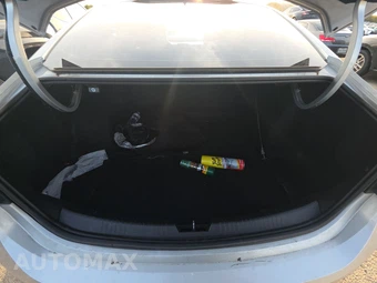 2019 Chevrolet Malibu LT 1LT – miniatura 16