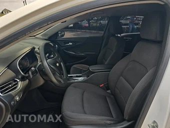 2019 Chevrolet Malibu LT 1LT – miniatura 13