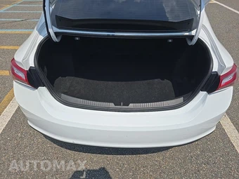 2019 Chevrolet Malibu LT 1LT – miniatura 19