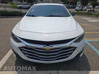 2019 Chevrolet Malibu LT 1LT – miniatura 2