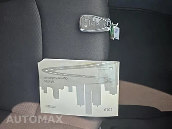 2019 Chevrolet Malibu LT 1LT – miniatura 21