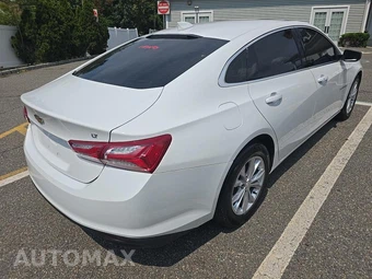 2019 Chevrolet Malibu LT 1LT – miniatura 4