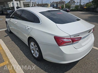 2019 Chevrolet Malibu LT 1LT – miniatura 6