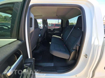 2019 Chevrolet Silverado 1500 Custom Crew Cab Short Bed 1CX - miniatura 13