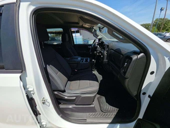 2019 Chevrolet Silverado 1500 Custom Crew Cab Short Bed 1CX - miniatura 18