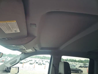 2019 Chevrolet Silverado 1500 Custom Crew Cab Short Bed 1CX - miniatura 18