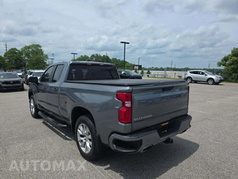 2019 Chevrolet Silverado 1500 Custom Extended Cab Medium Bed 1CX – miniatura 2