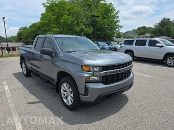 2019 Chevrolet Silverado 1500 Custom Extended Cab Medium Bed 1CX – miniatura 4