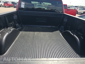 2019 Chevrolet Silverado 1500 Custom Extended Cab Medium Bed 1CX - miniatura 16
