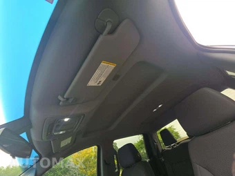2019 Chevrolet Silverado 1500 Custom Trail Boss Crew Cab Medium Bed 2CX - miniatura 11