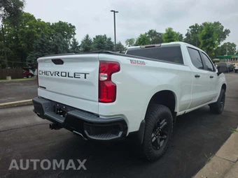 2019 Chevrolet Silverado 1500 Custom Trail Boss Crew Cab Medium Bed 2CX - miniatura 3