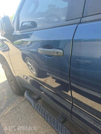 2019 Chevrolet Silverado 1500 Custom Trail Boss Crew Cab Short Bed 2CX - miniatura 12