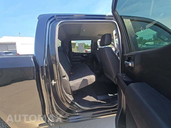 2019 Chevrolet Silverado 1500 Custom Trail Boss Crew Cab Short Bed 2CX - miniatura 13