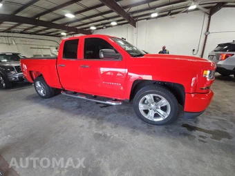 2019 Chevrolet Silverado 1500 LD Custom Extended Cab Medium Bed 1CX – miniatura 3