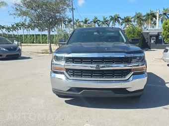 2019 Chevrolet Silverado 1500 LD LT Extended Cab Medium Bed 1LT - miniatura 2