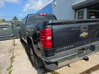 2019 Chevrolet Silverado 1500 LD LT Extended Cab Medium Bed 1LT - miniatura 2