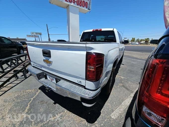 2019 Chevrolet Silverado 1500 LD LT Extended Cab Medium Bed 1LT - miniatura 3