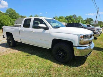 2019 Chevrolet Silverado 1500 LD LT Extended Cab Medium Bed 1LT - miniatura 4